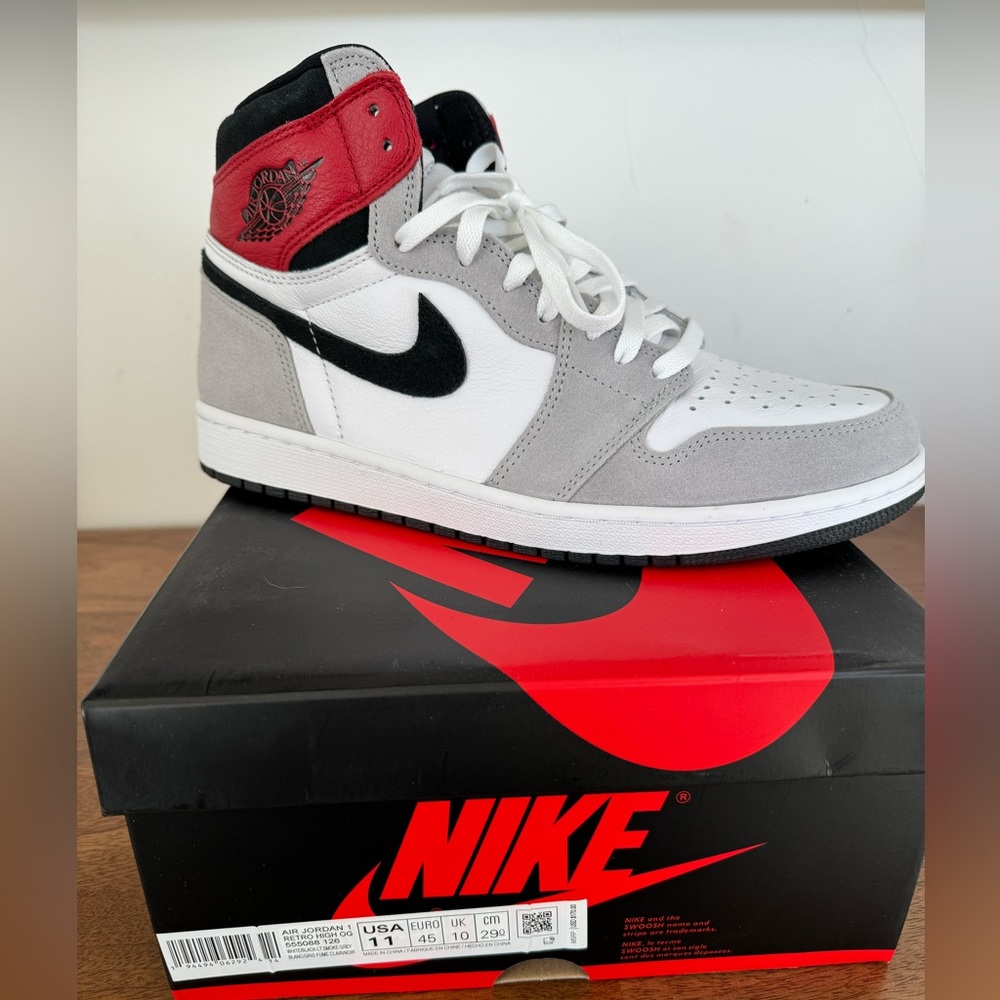 Jordan 1 High Smoke Grey - Mens size 11